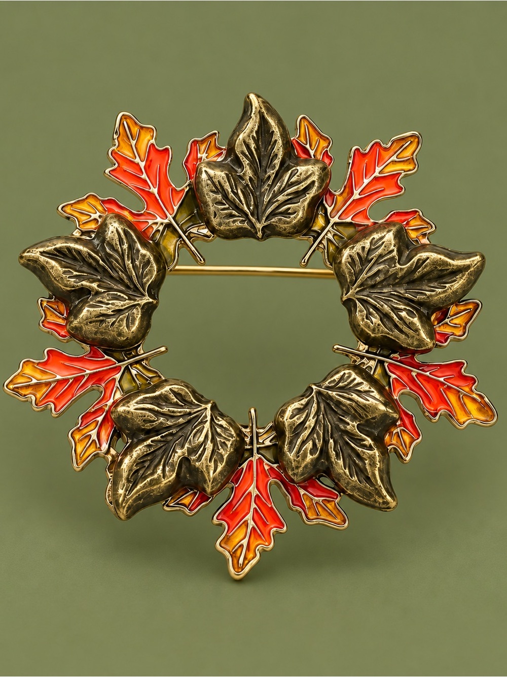 Autumn Leaf Wreath Gold Brooch - Picture 7 of 10
